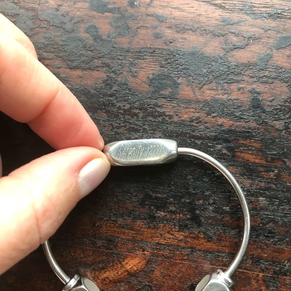 Magnetic 🧲 bracelet - Picture 8 of 8